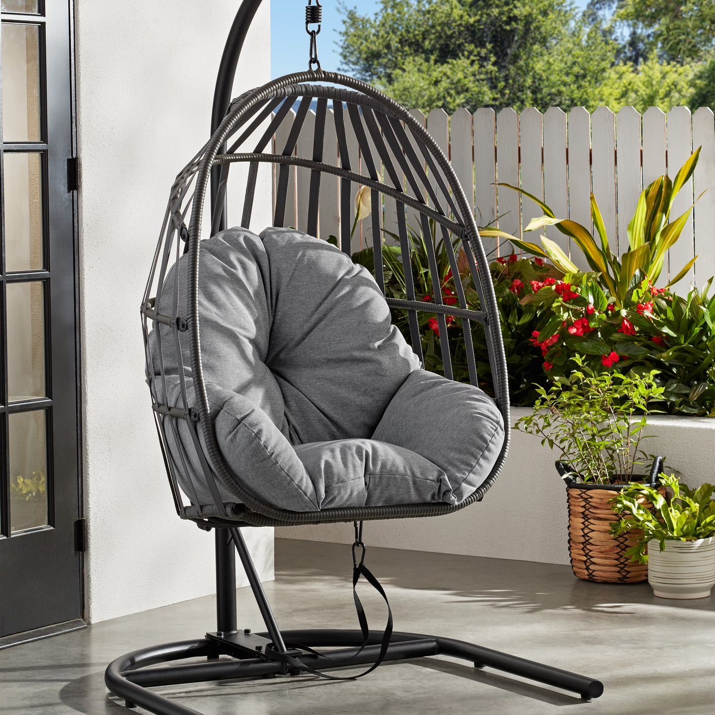 Mainstays Outdoor Wicker Patio Hanging Egg Chair, Gray(Gray)